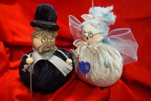 Prace ręczne Mieszkańców, wróżki,babuszki.