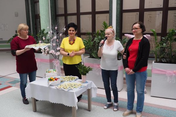 Rada Mieszkańców składa życzenia wielkasnocne współmieszkańcom.