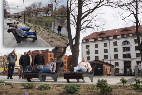 Mieszkańcy odpoczywają w Słupsku nad rzeką.