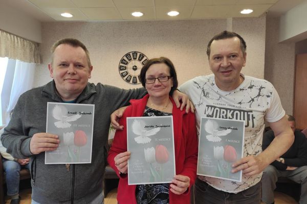 Troje wygranych Mieszkańców quizu.