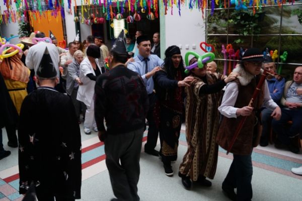 resize-w-700-h-700-img-images-dsc-ds-lib-dsc008679BD4F8A1-0CB9-34BF-2C4A-750041313A60.jpg