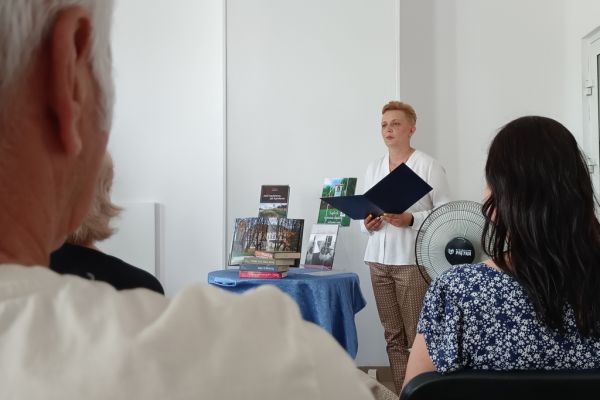 Prowadzaca spotkanie Pani bibliotekarka.