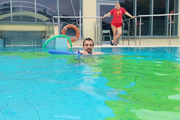 Mieszkaniec w wodzie.